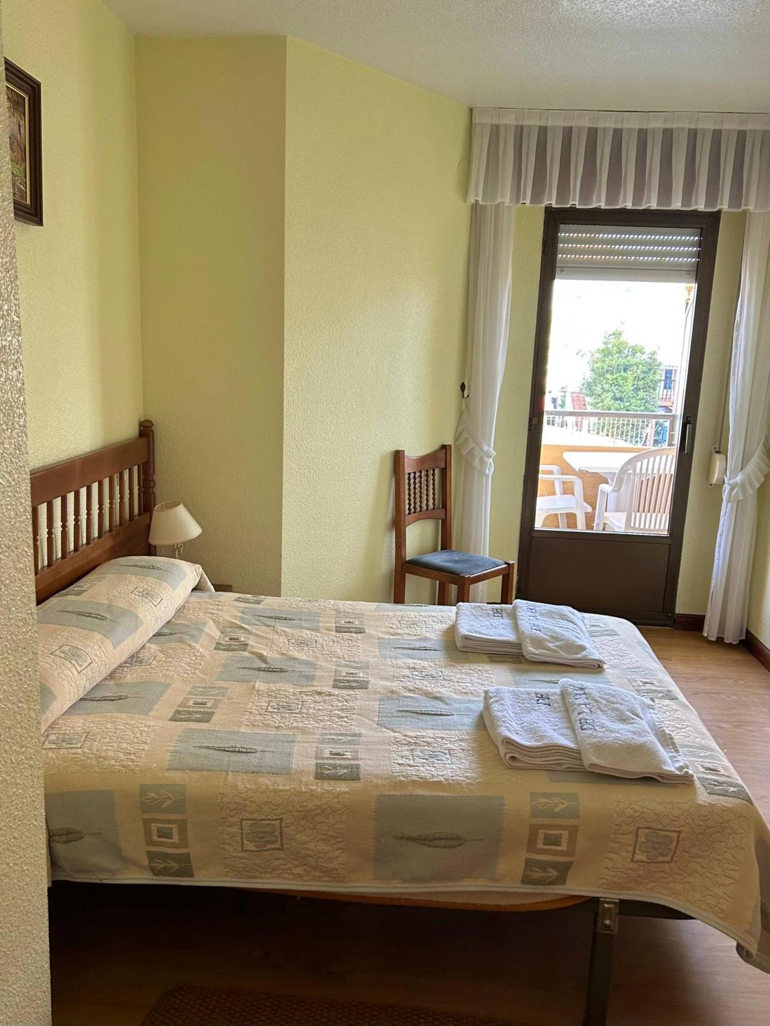 Apartamentos De La Hoz Ісла Екстер'єр фото