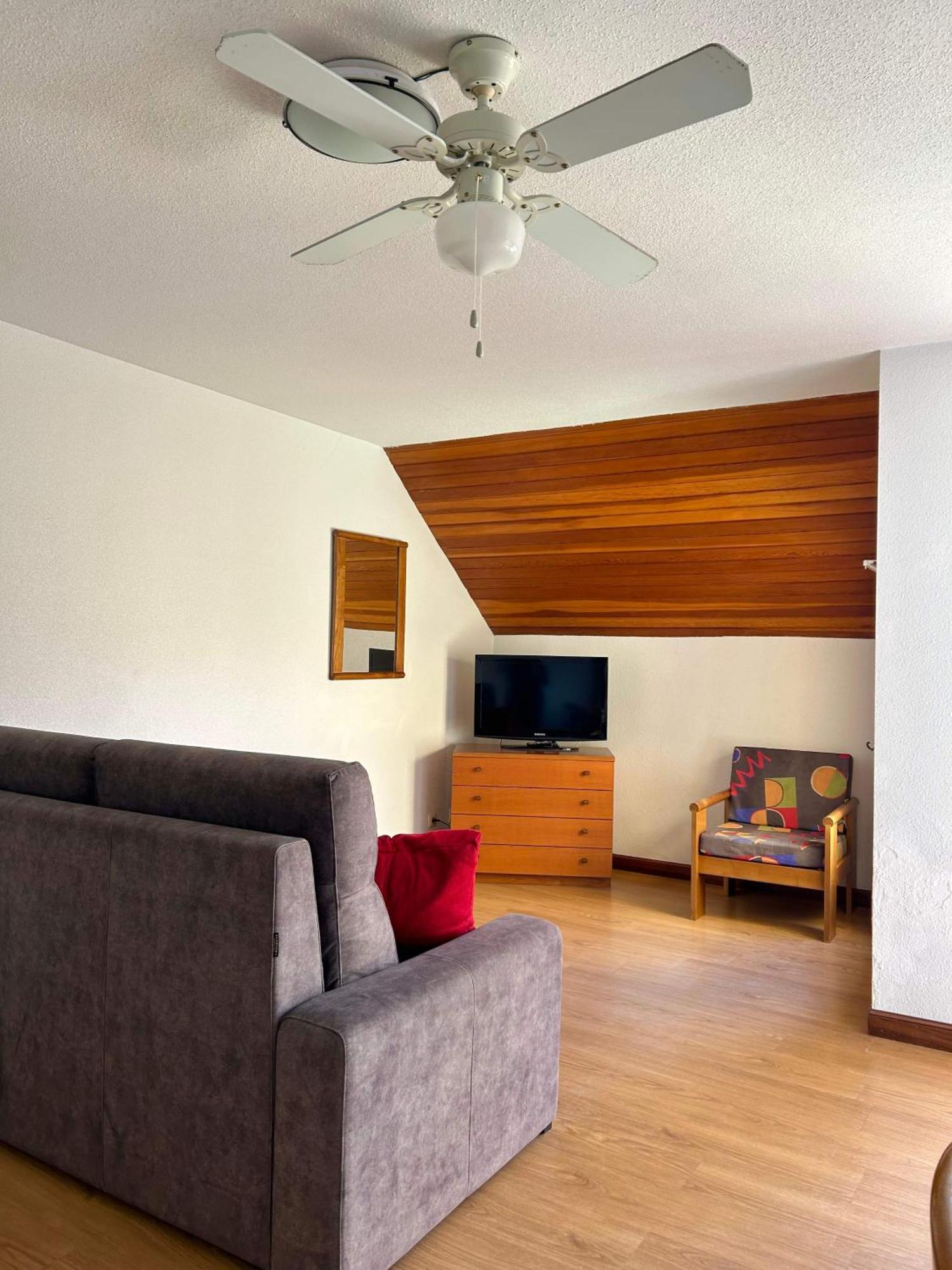 Apartamentos De La Hoz Ісла Екстер'єр фото