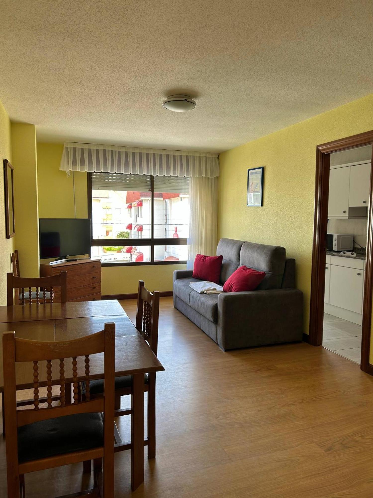 Apartamentos De La Hoz Ісла Екстер'єр фото